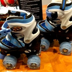 NIB TRUWHEELZ ROLLERSKATES